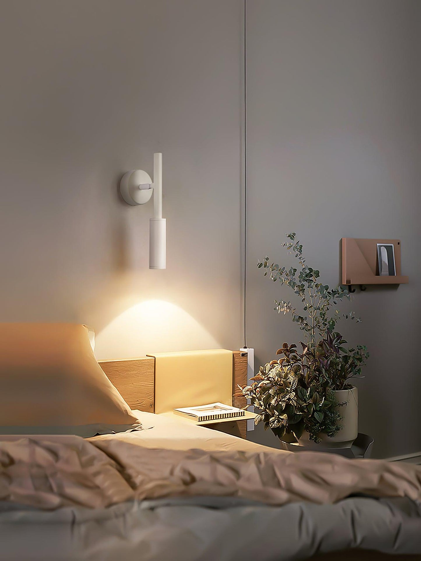 Tubino LED Wall Light - Adjustable Brightness & Modern Design