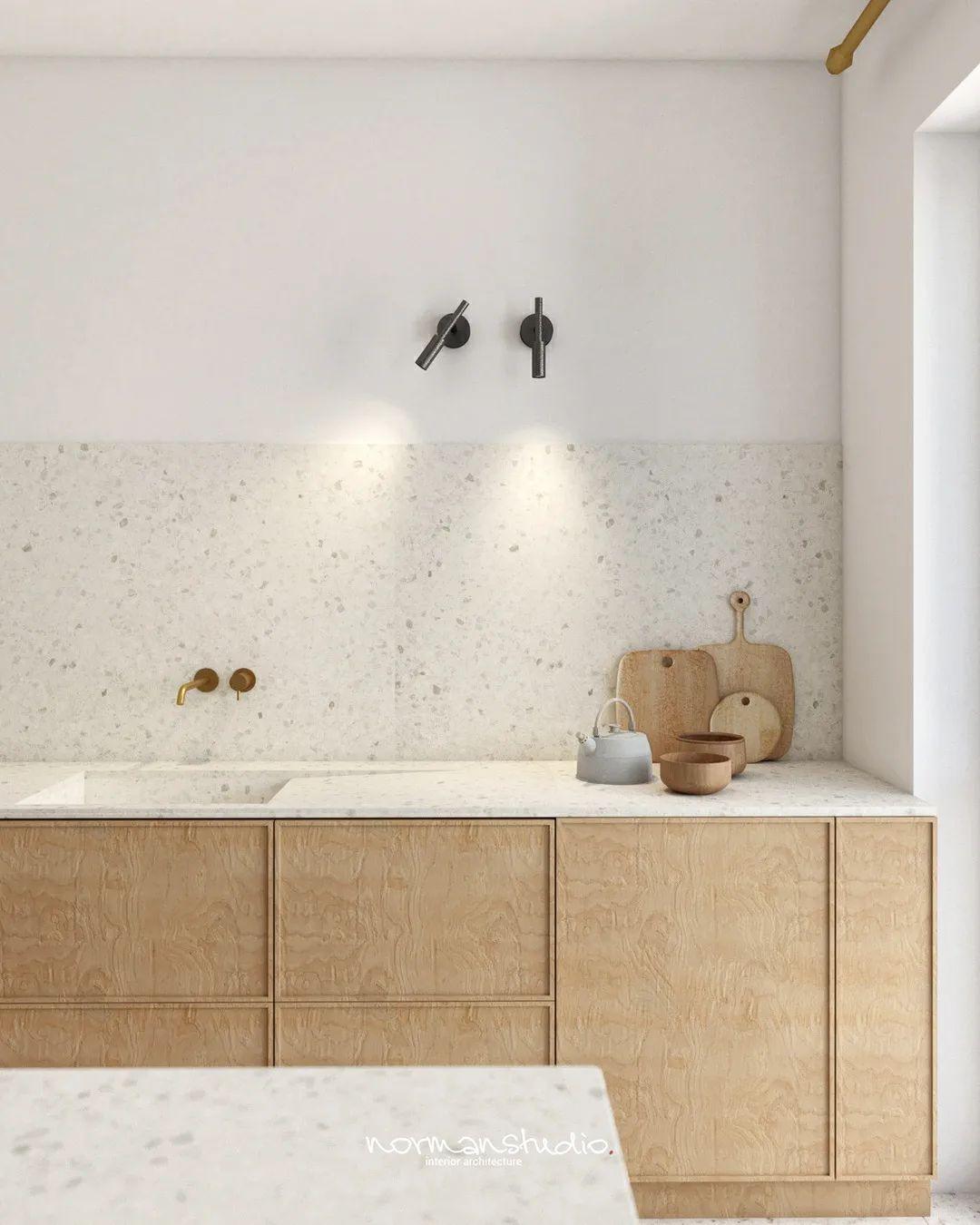 Tubino LED Wall Light - Adjustable Brightness & Modern Design