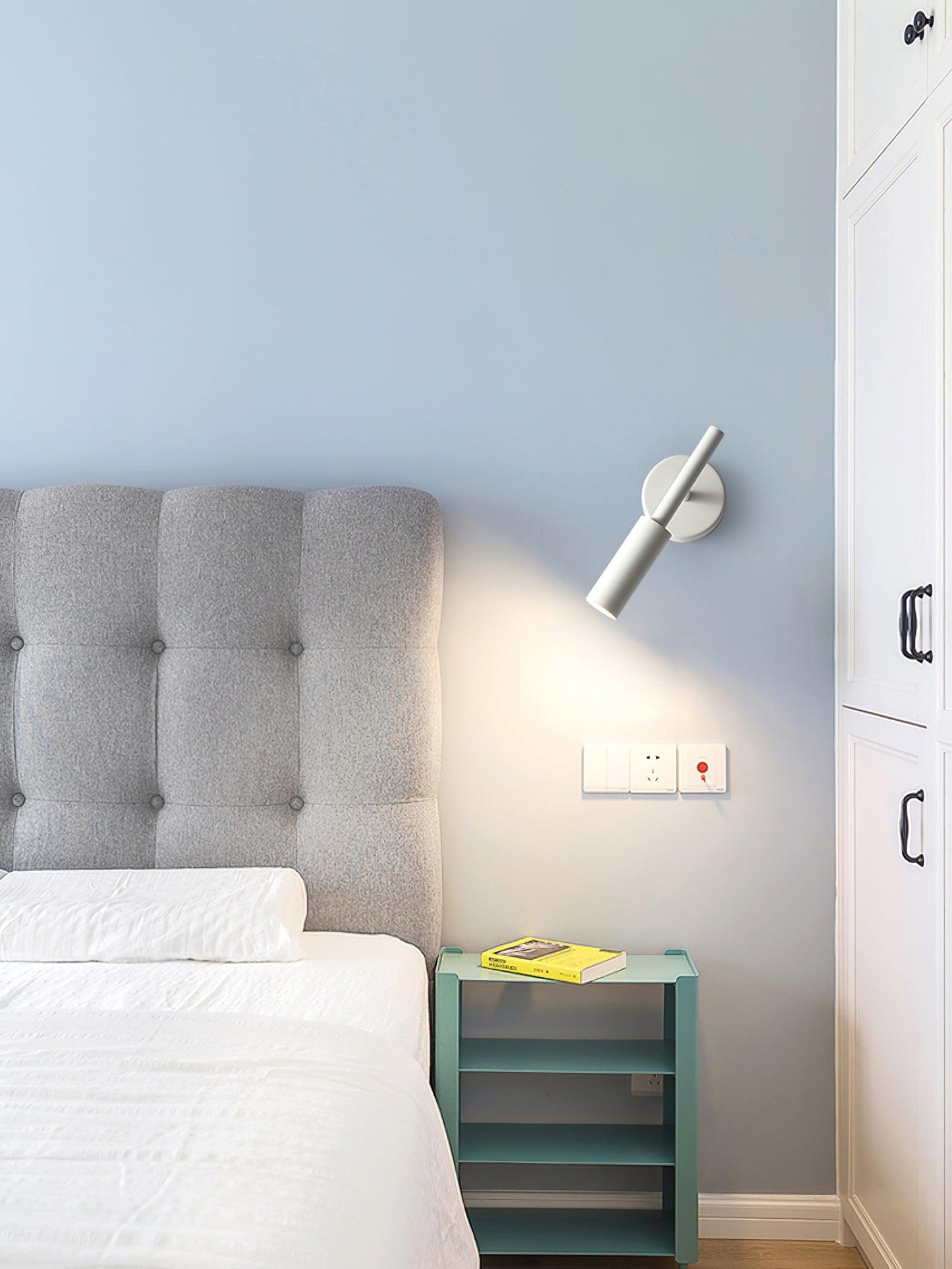 Tubino LED Wall Light - Adjustable Brightness & Modern Design