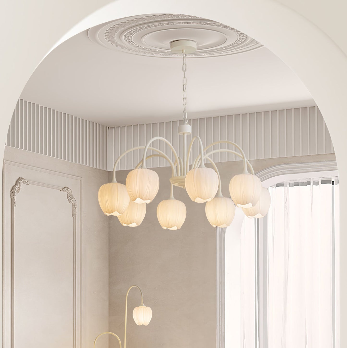 Tulip Matcha Chandelier - Elegant Design with Adjustable Brightness