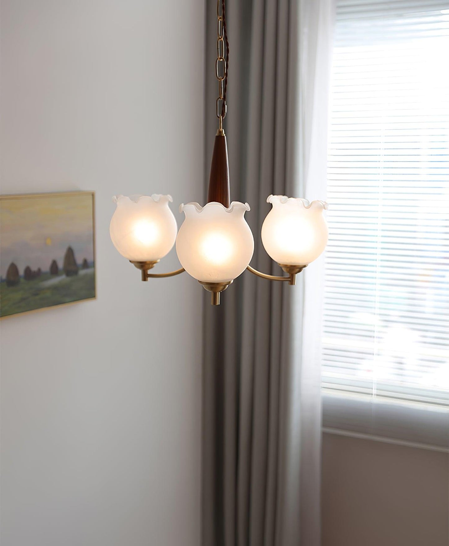 Elegant Tulips Glass Wood Chandelier - Adjustable Height & Soft Lighti