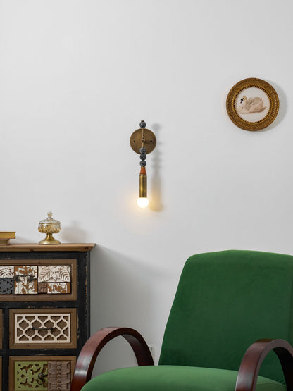 Toam Professional Wall Lamp - Adjustable Brightness & Modern Design