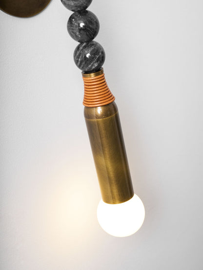 Toam Professional Wall Lamp - Adjustable Brightness & Modern Design