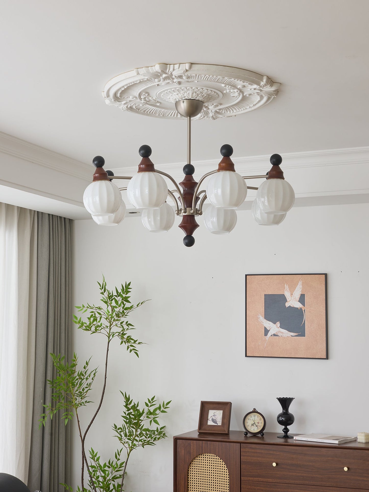 Valerio Chandelier - Elegant Lighting Fixture with Adjustable Height &