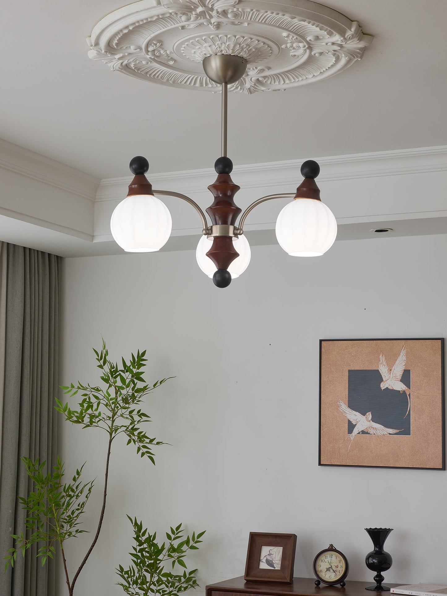Valerio Chandelier - Elegant Lighting Fixture with Adjustable Height &