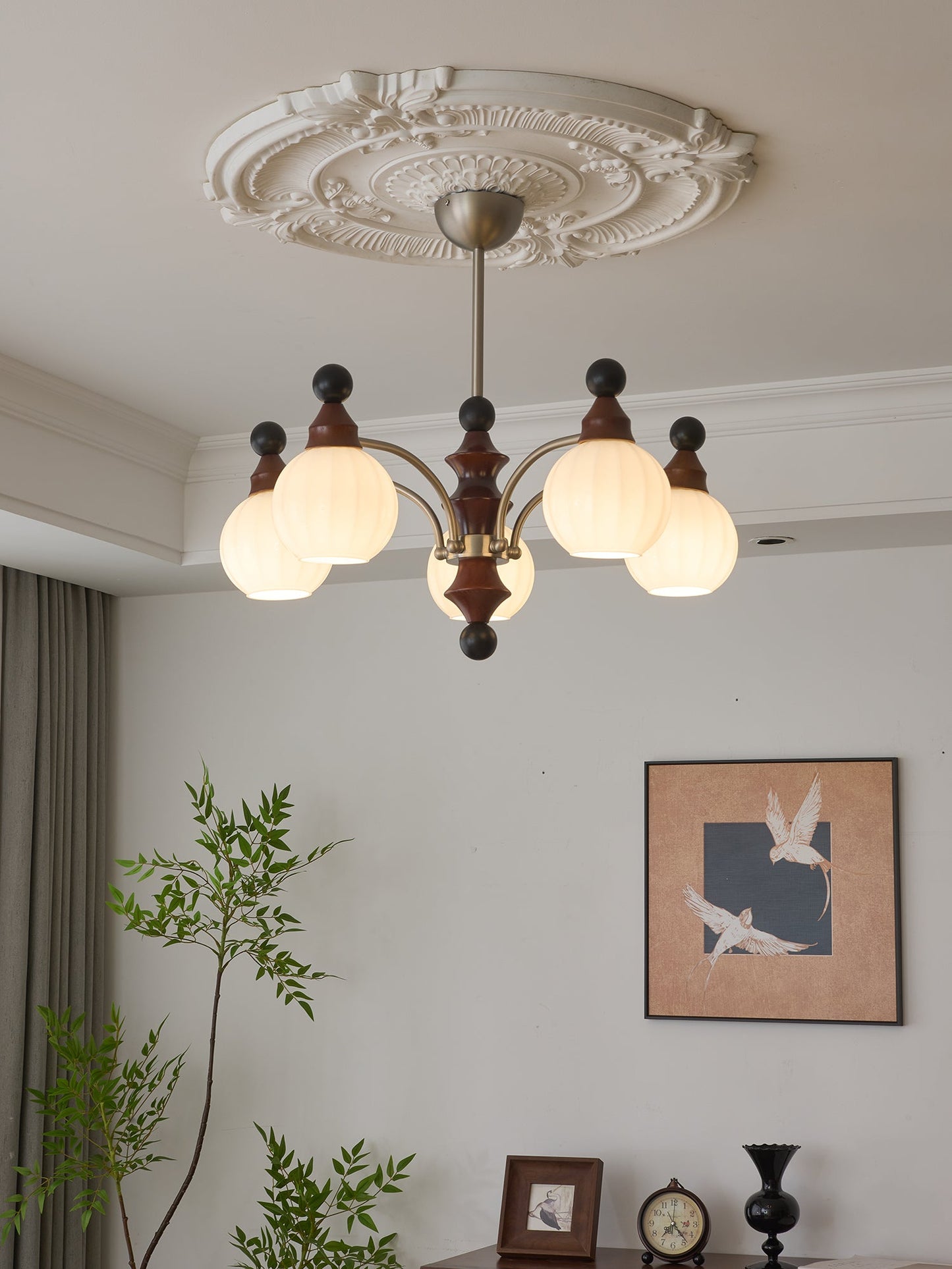 Valerio Chandelier - Elegant Lighting Fixture with Adjustable Height &