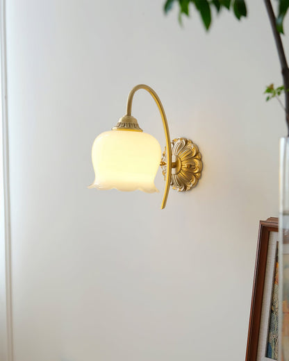 Valley Flower Wall Lamp - Adjustable Brightness, Elegant Floral Design