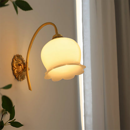 Valley Flower Wall Lamp - Adjustable Brightness, Elegant Floral Design