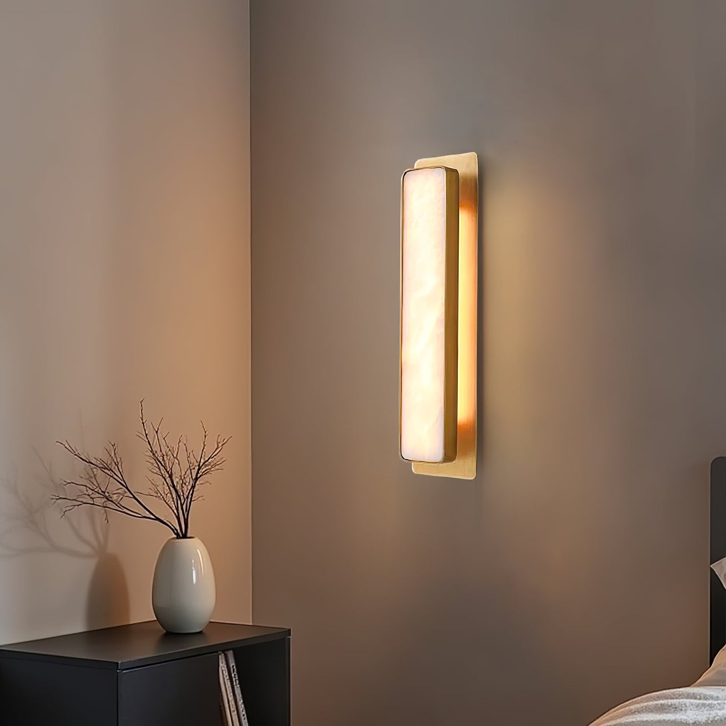 Velmora Alabaster Wall Light - Elegant Design, Soft Ambient Glow