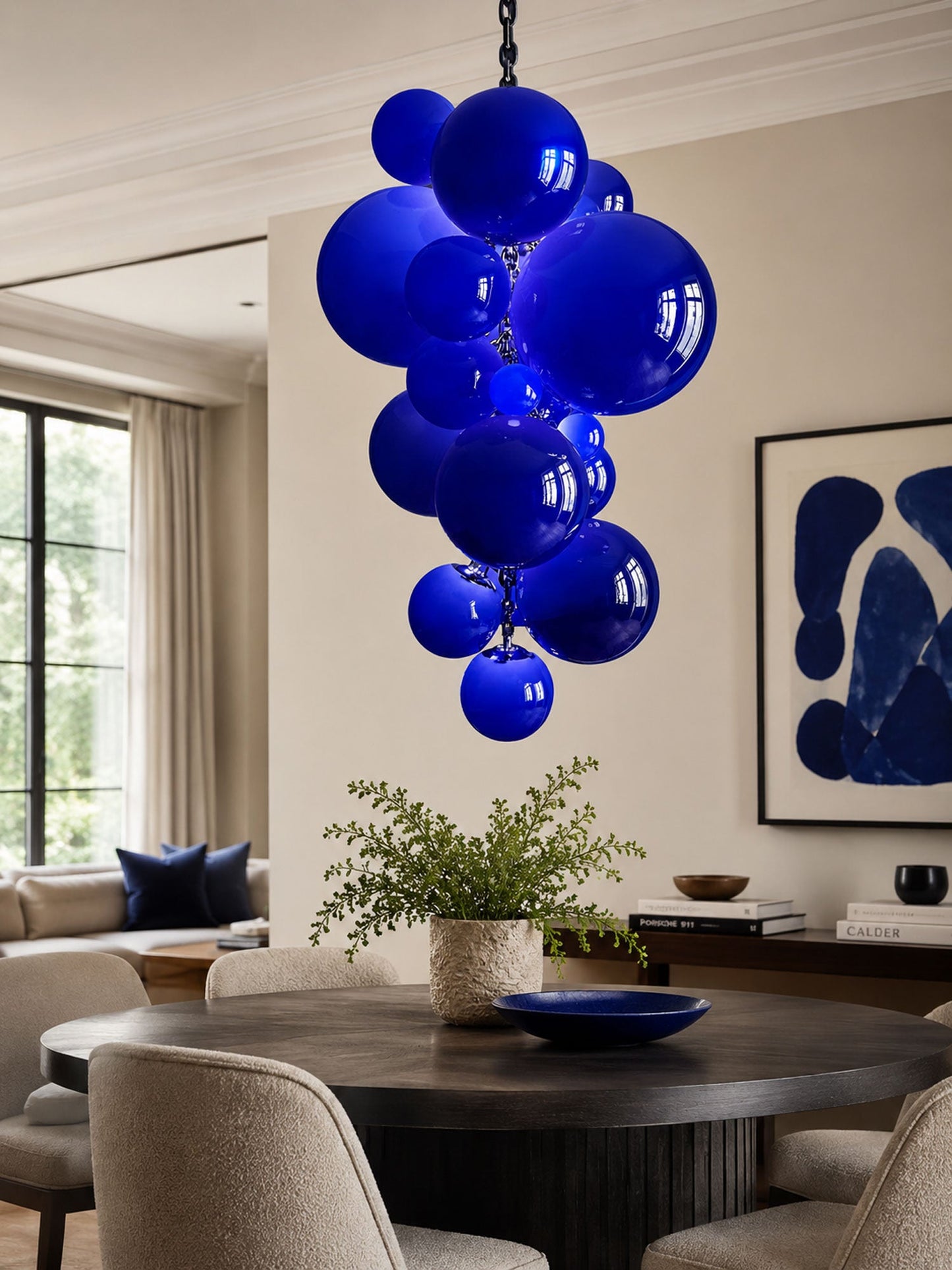 Velymo Grapetta Chandelier - Elegant Design with Adjustable Brightness