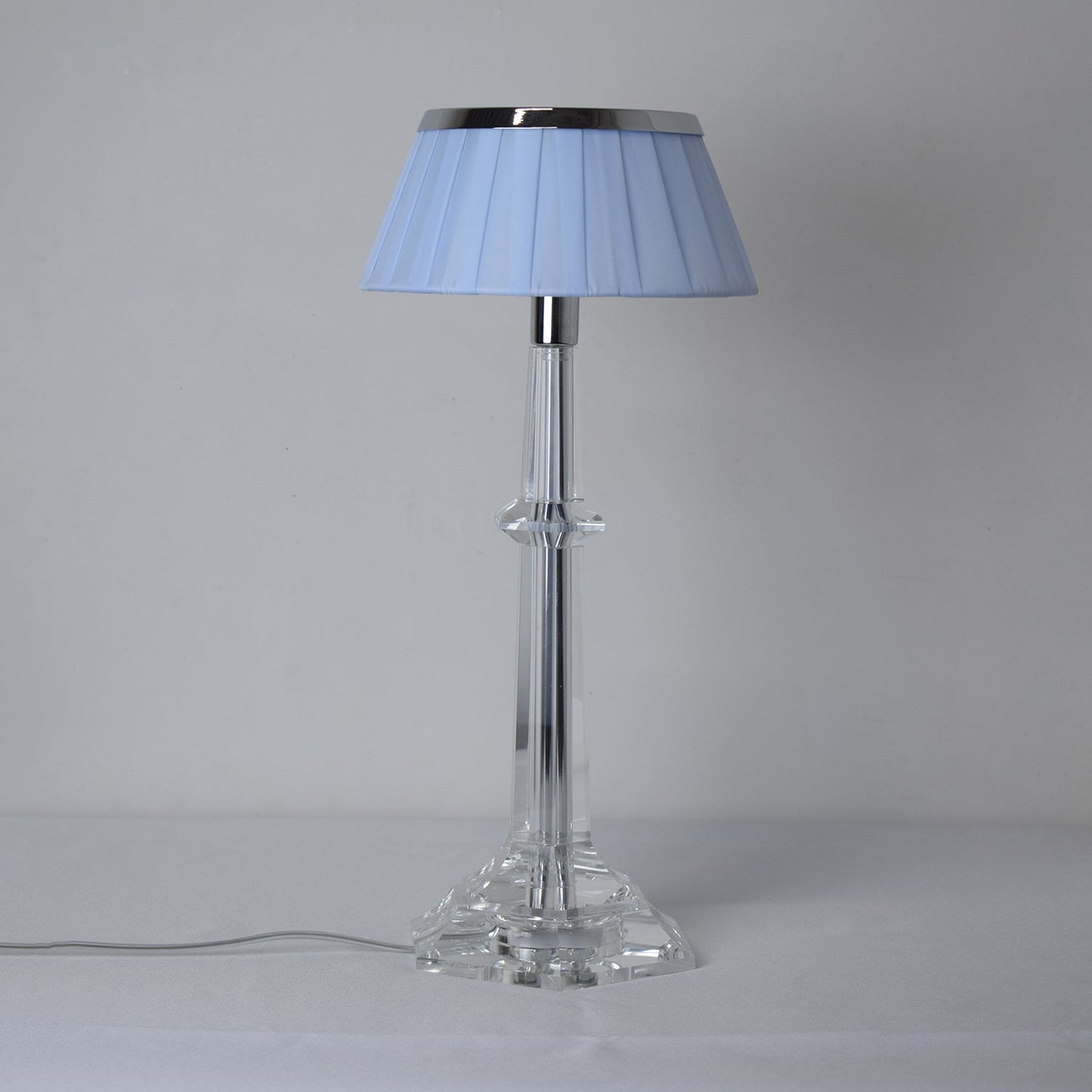 Versailles Table Lamp - Adjustable Brightness, Elegant Design