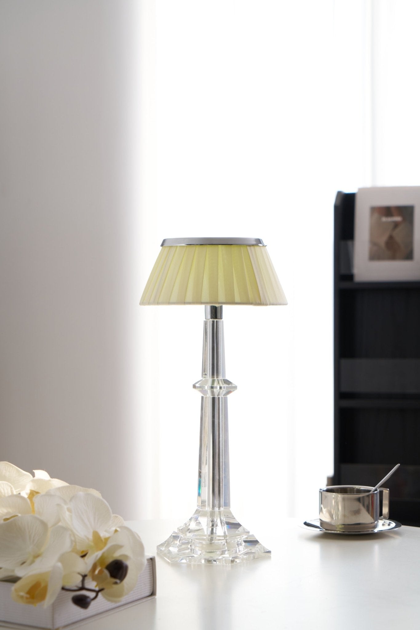 Versailles Table Lamp - Adjustable Brightness, Elegant Design