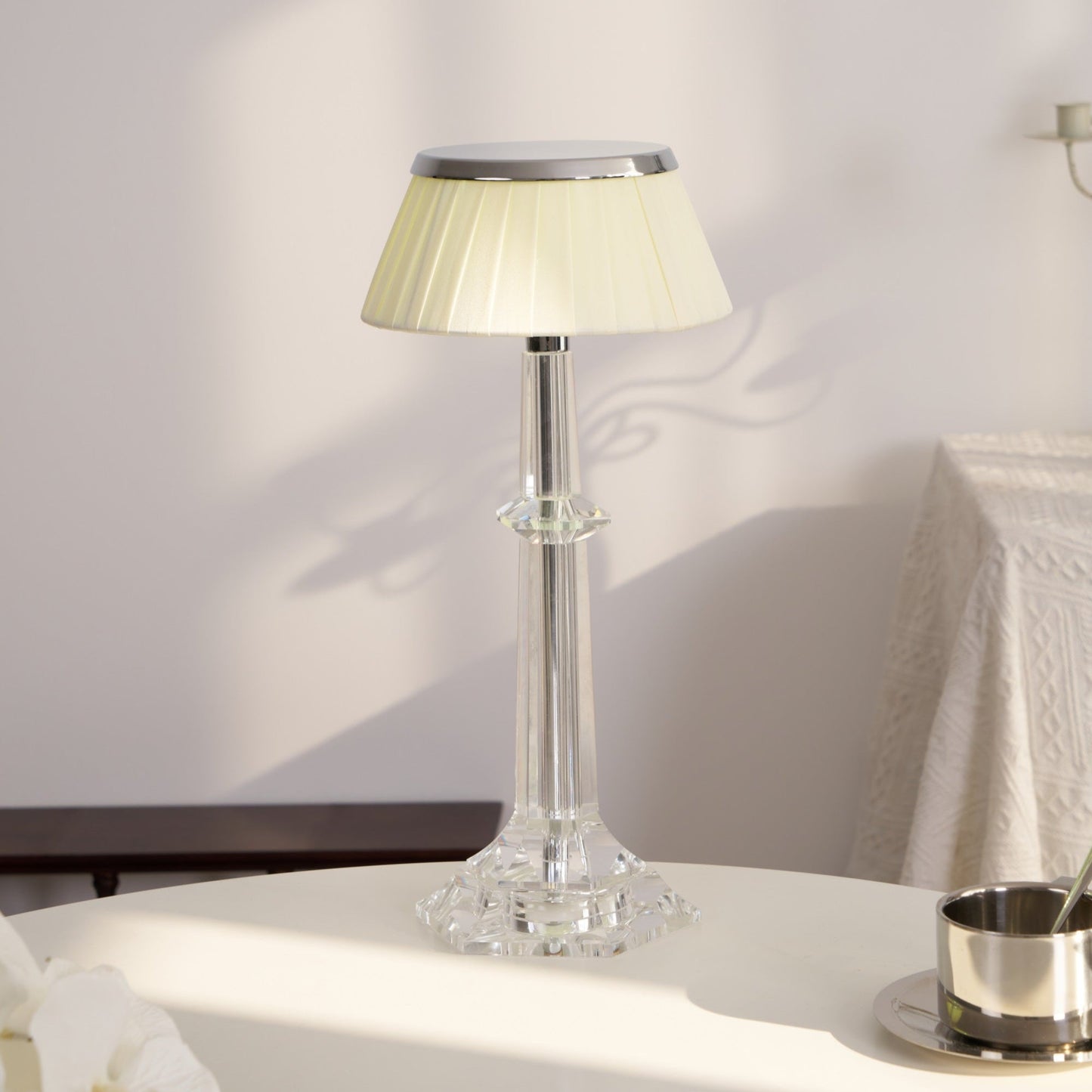 Versailles Table Lamp - Adjustable Brightness, Elegant Design