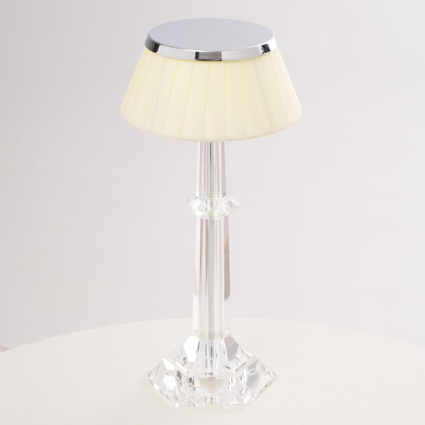 Versailles Table Lamp - Adjustable Brightness, Elegant Design