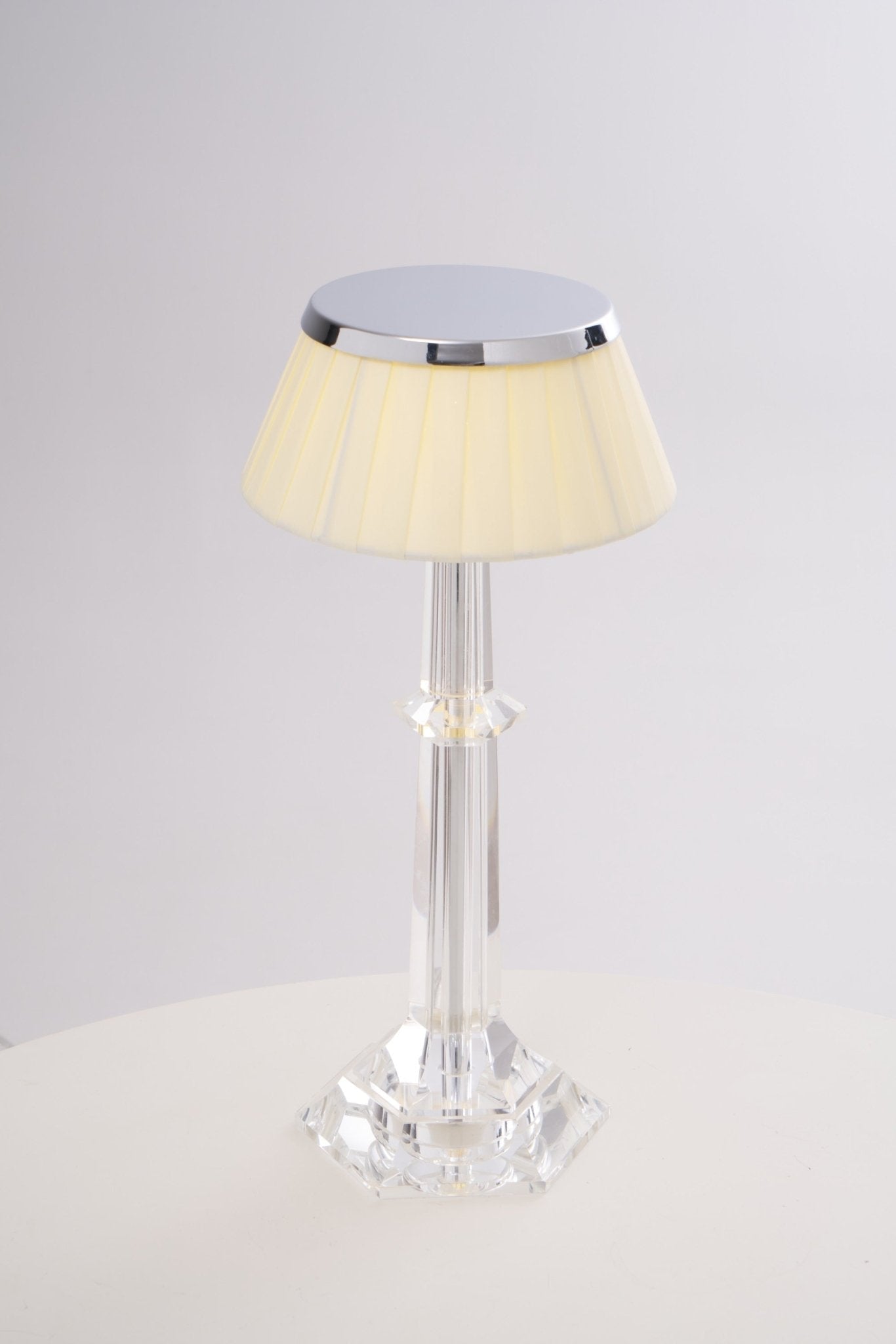 Versailles Table Lamp - Adjustable Brightness, Elegant Design