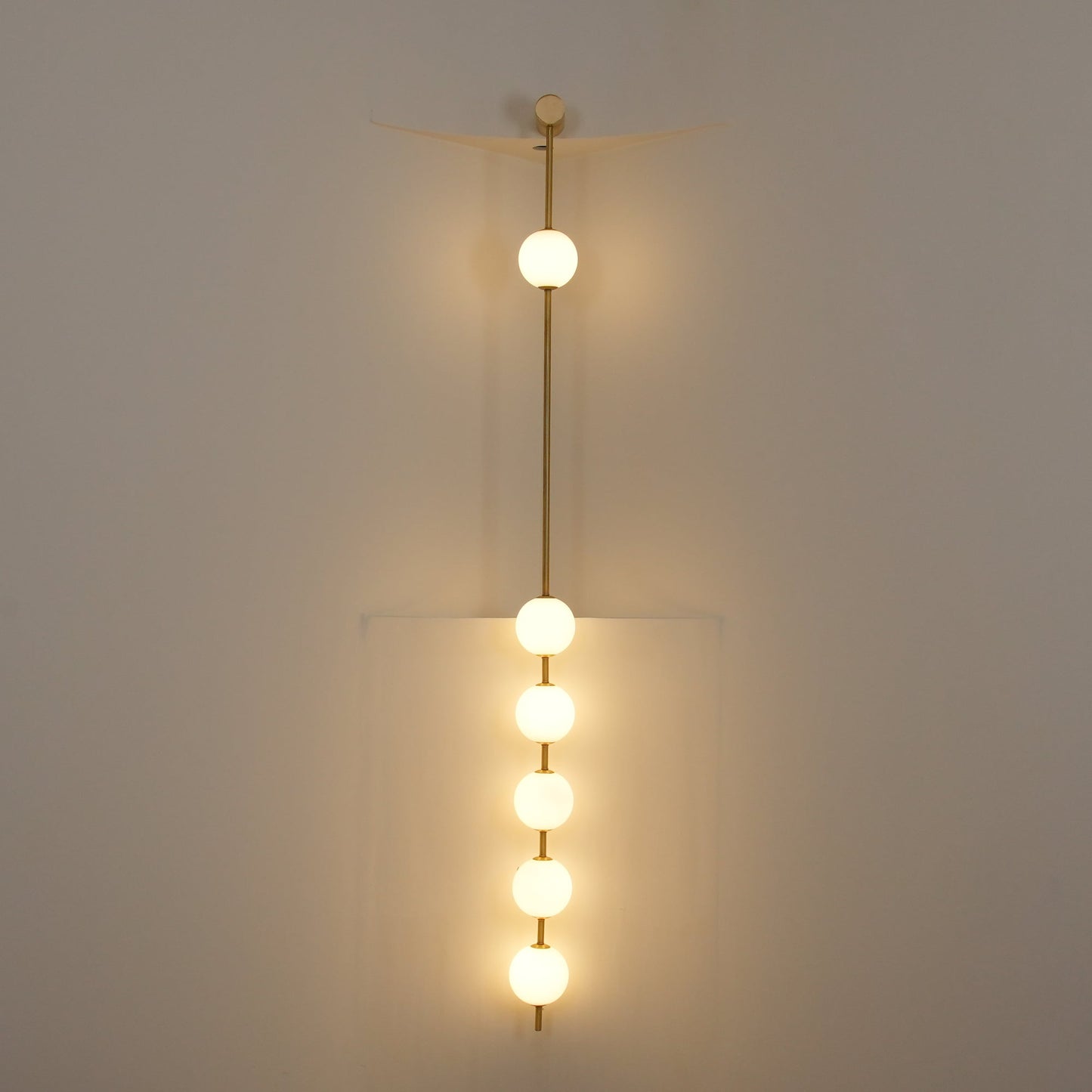 Professional Vertical Balls Wall Lamp - Adjustable Brightness, Modern