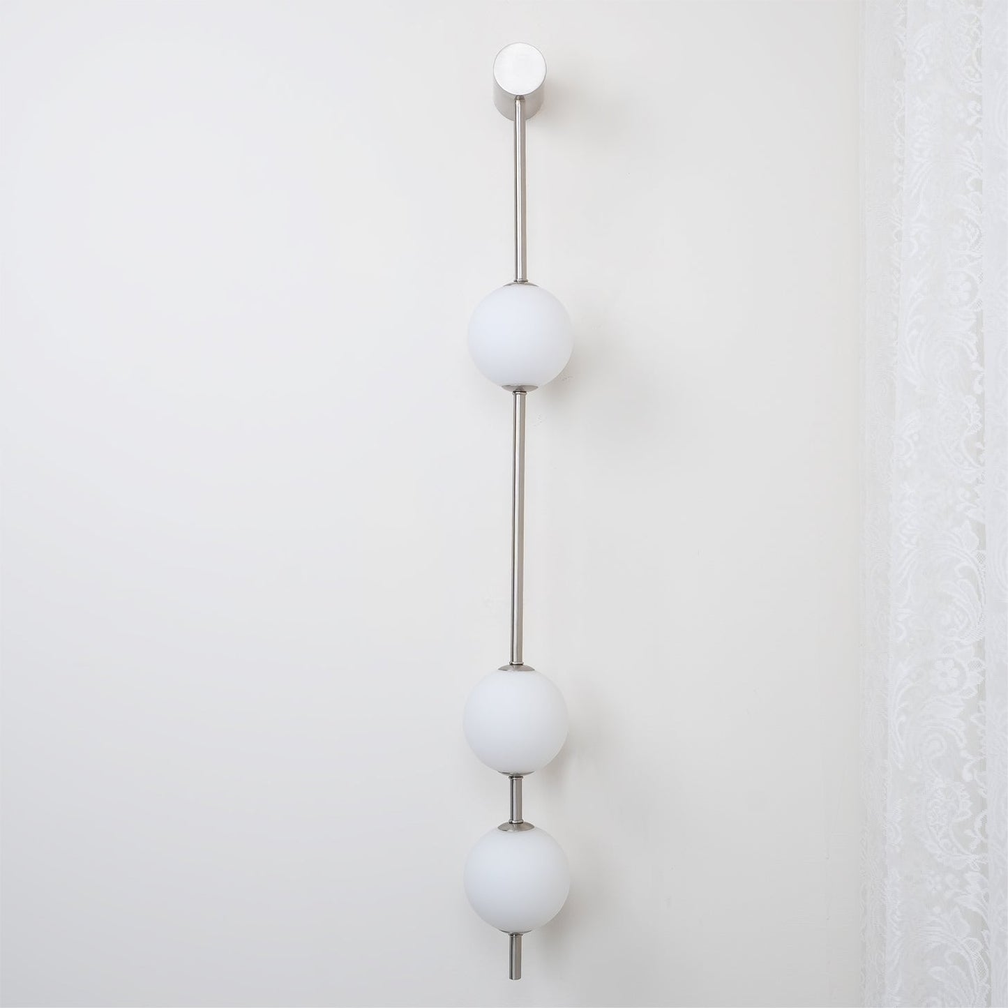 Professional Vertical Balls Wall Lamp - Adjustable Brightness, Modern