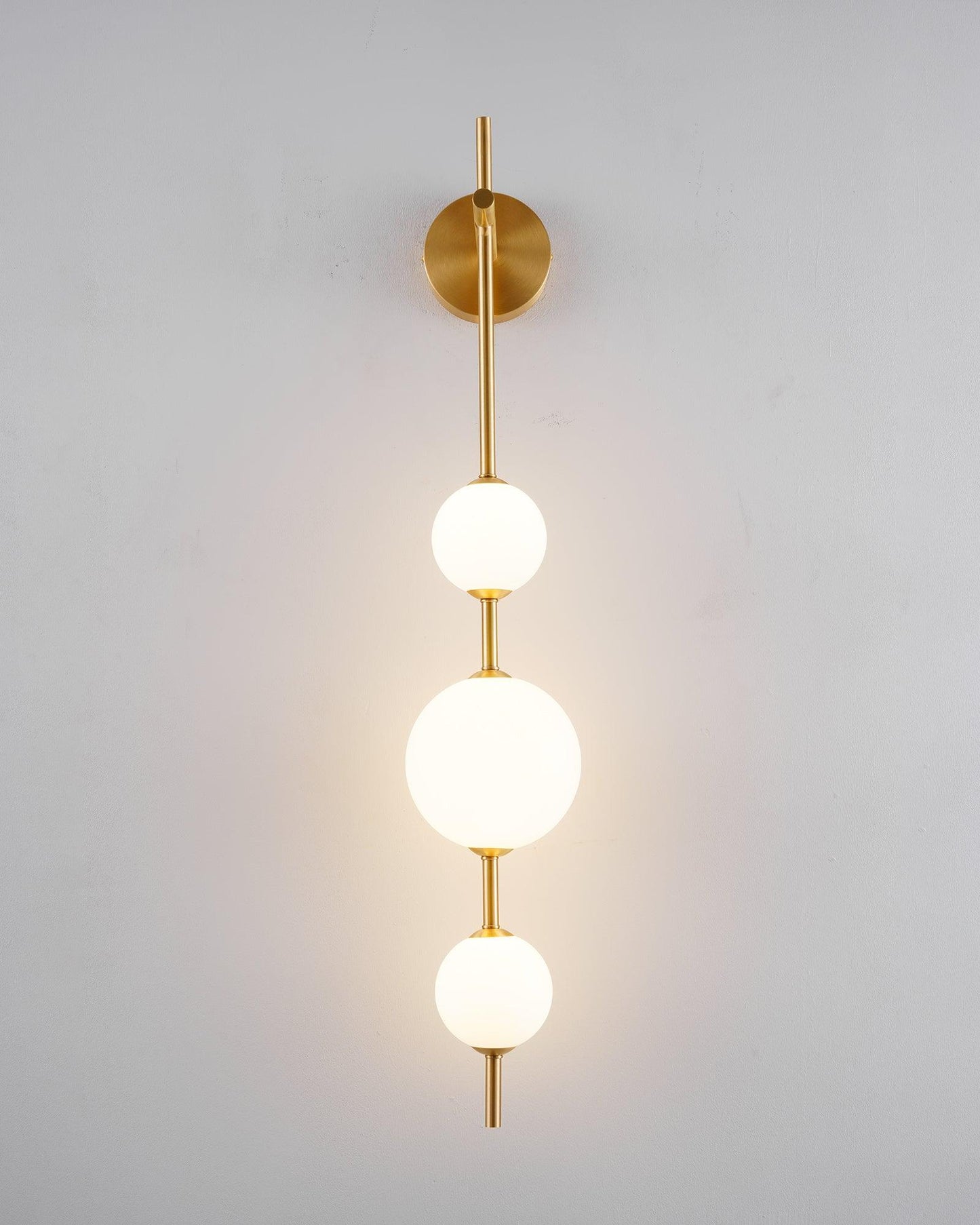 Modern Vertical Globe Wall Lamp with Adjustable Brightness & Energy Sa