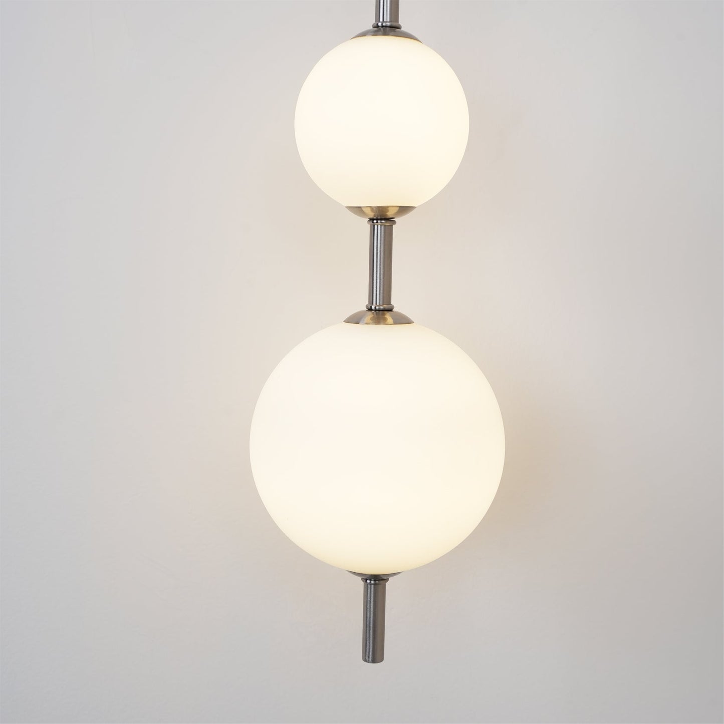 Vertical Globe Plug-in Wall Lamp with Adjustable Brightness & Modern D