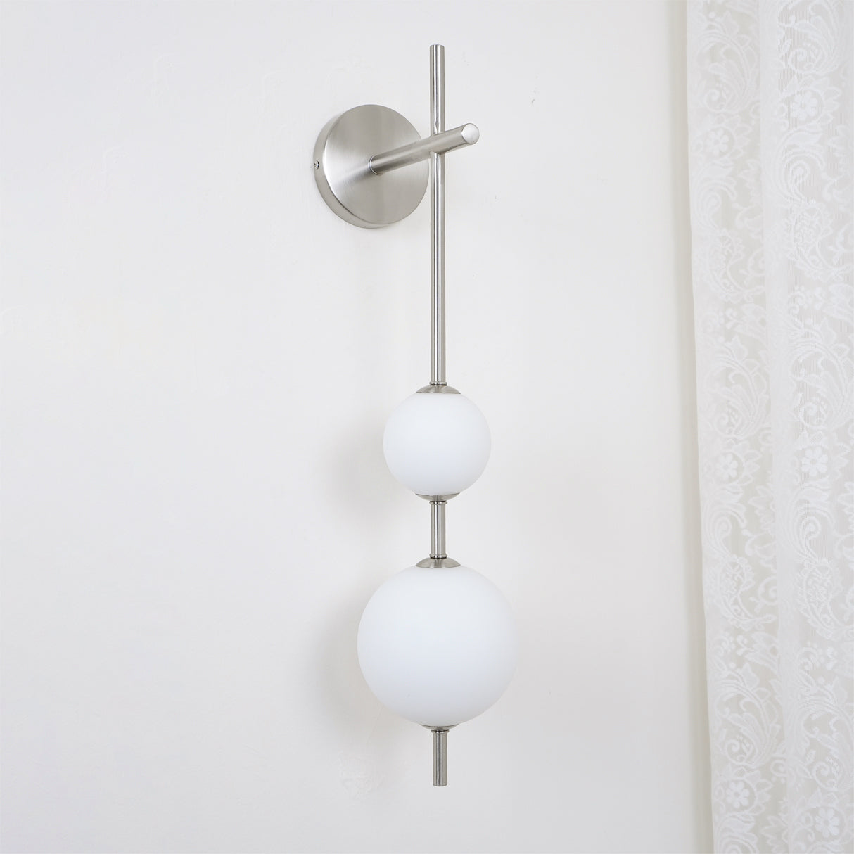 Vertical Globe Plug-in Wall Lamp with Adjustable Brightness & Modern D