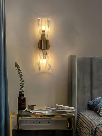 Vesta Wall Lamp - Adjustable Brightness, Modern Design for Any Space