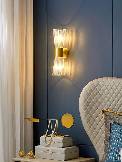 Vesta Wall Lamp - Adjustable Brightness, Modern Design for Any Space
