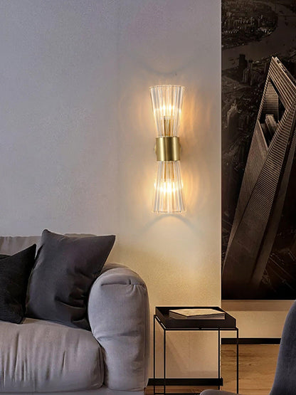Vesta Wall Lamp - Adjustable Brightness, Modern Design for Any Space
