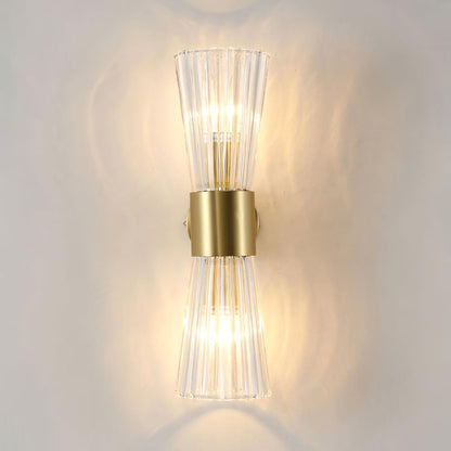 Vesta Wall Lamp - Adjustable Brightness, Modern Design for Any Space
