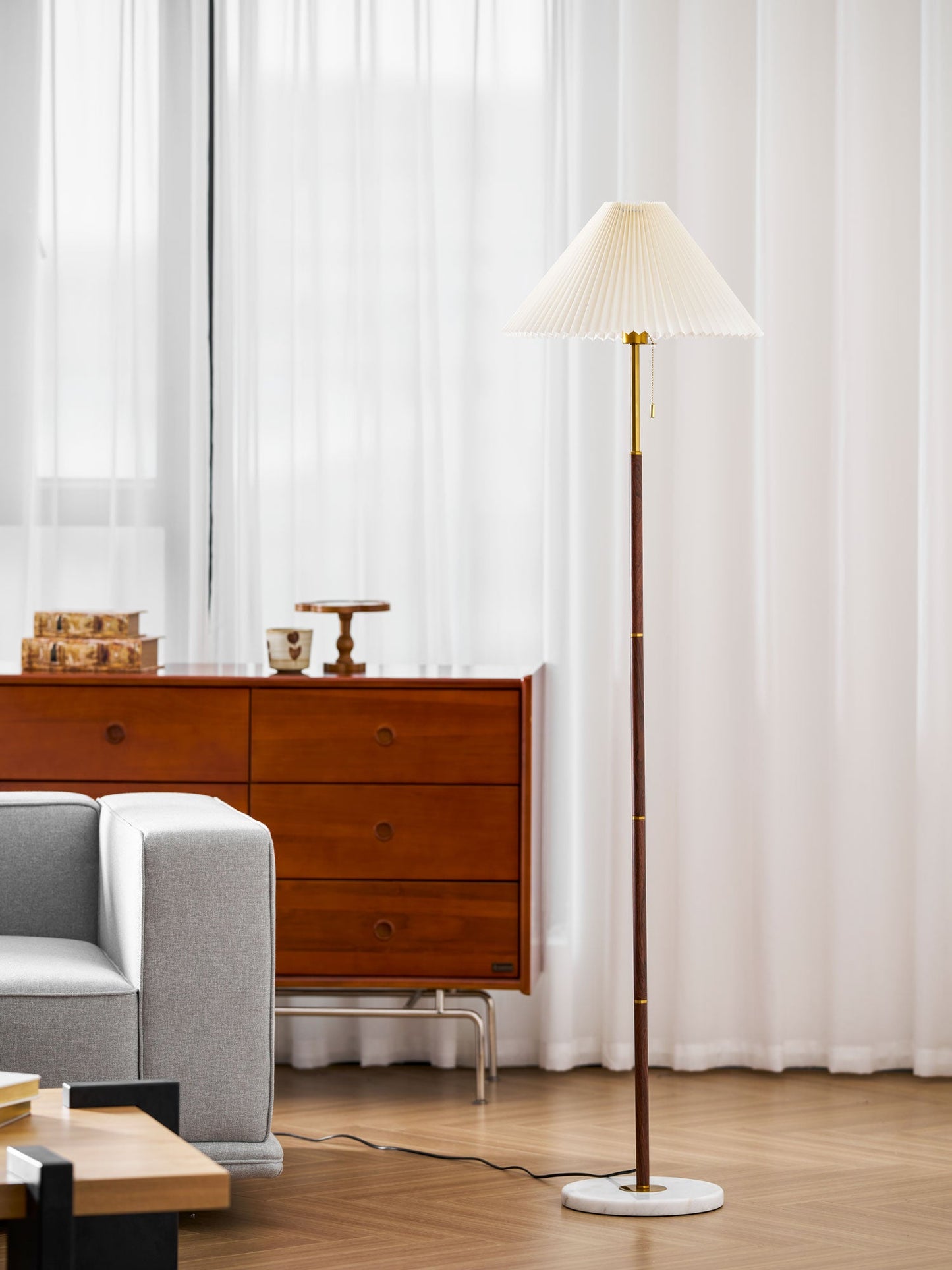 Vintage Pleated Floor Lamp with Adjustable Height & Soft Ambient Light