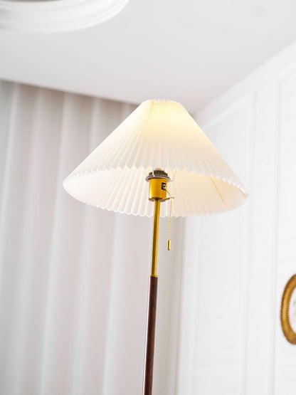 Vintage Pleated Floor Lamp with Adjustable Height & Soft Ambient Light