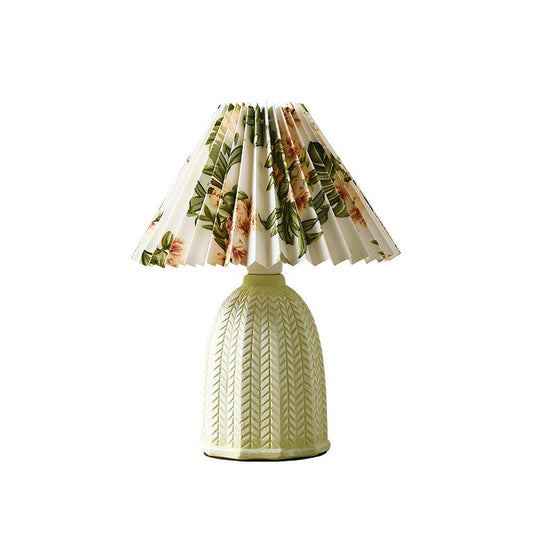 Elegant Vintage Pleated Table Lamp with Adjustable Brightness and Soft