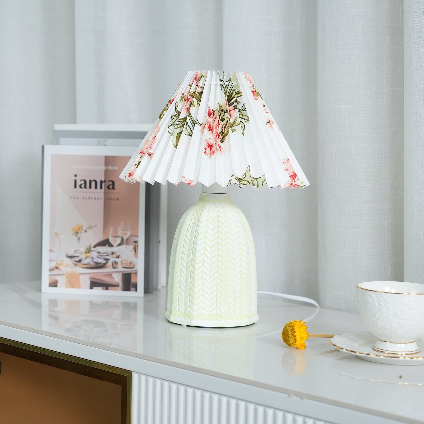 Elegant Vintage Pleated Table Lamp with Adjustable Brightness and Soft