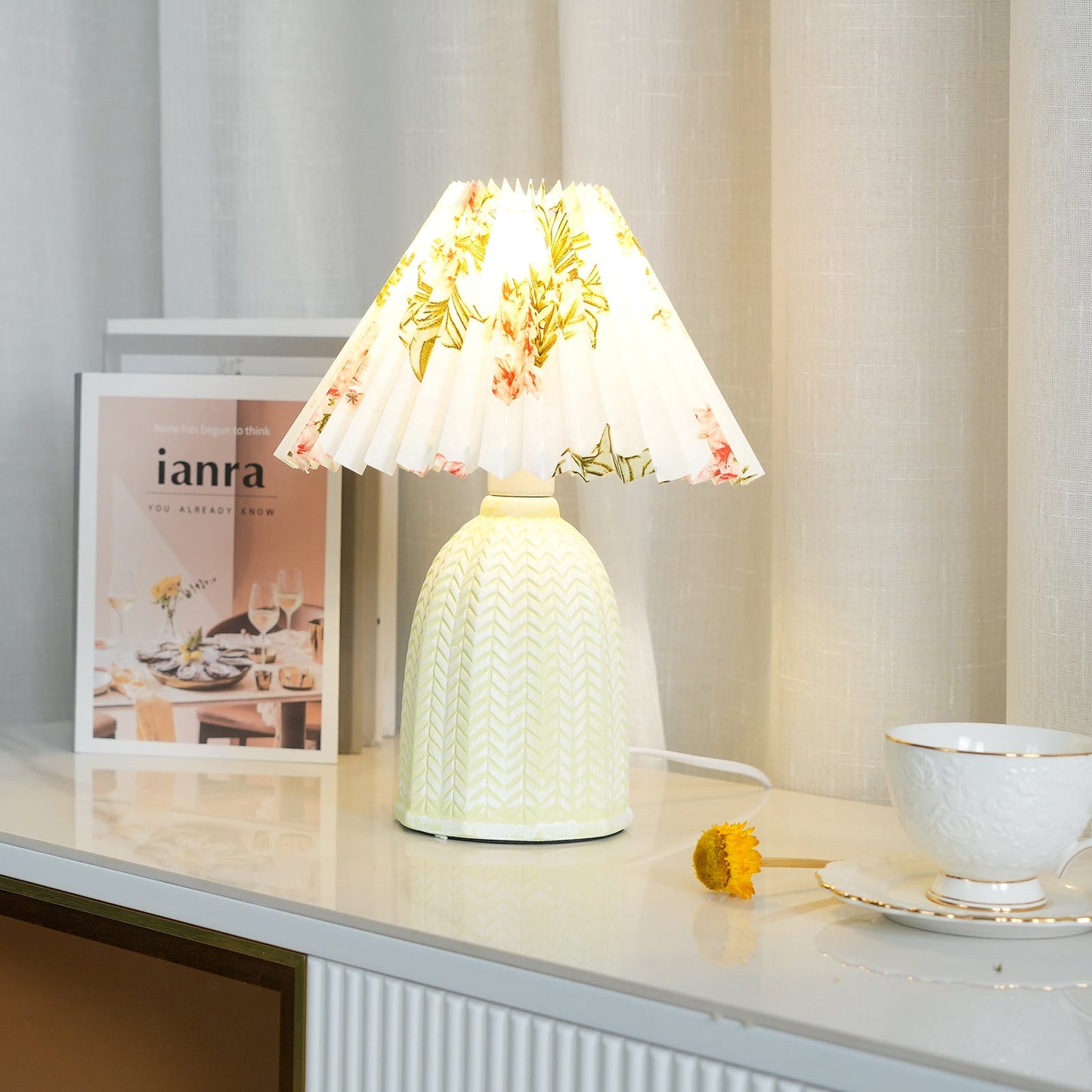 Elegant Vintage Pleated Table Lamp with Adjustable Brightness and Soft