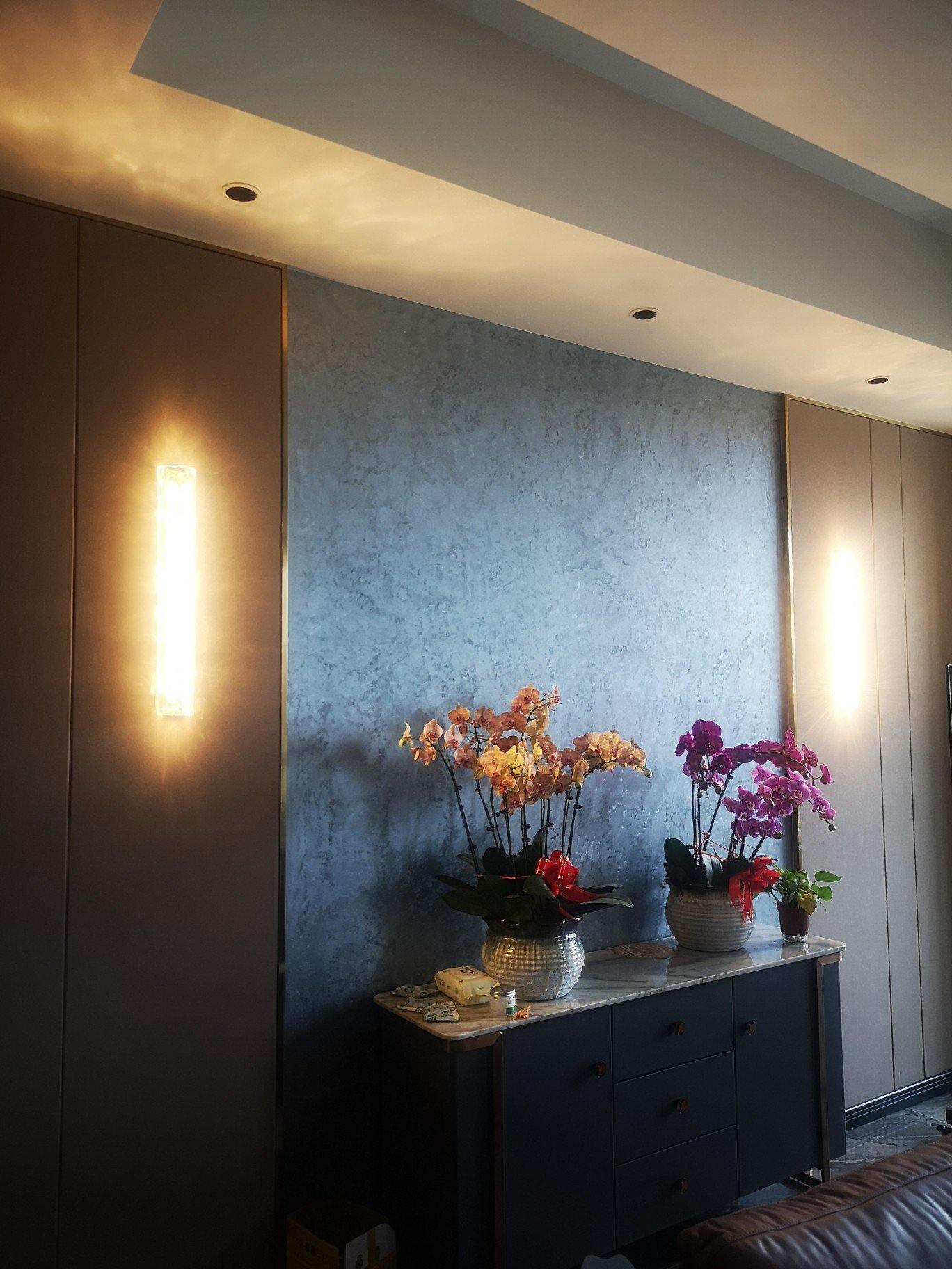Elegant Fine Art Sconce with Adjustable Brightness and Energy-Efficien