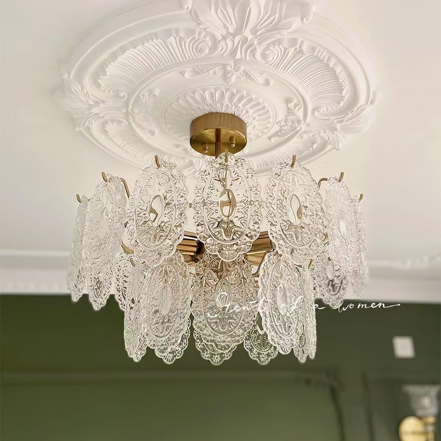 Elegant Wave Glass Chandelier - Modern Design with Adjustable Height