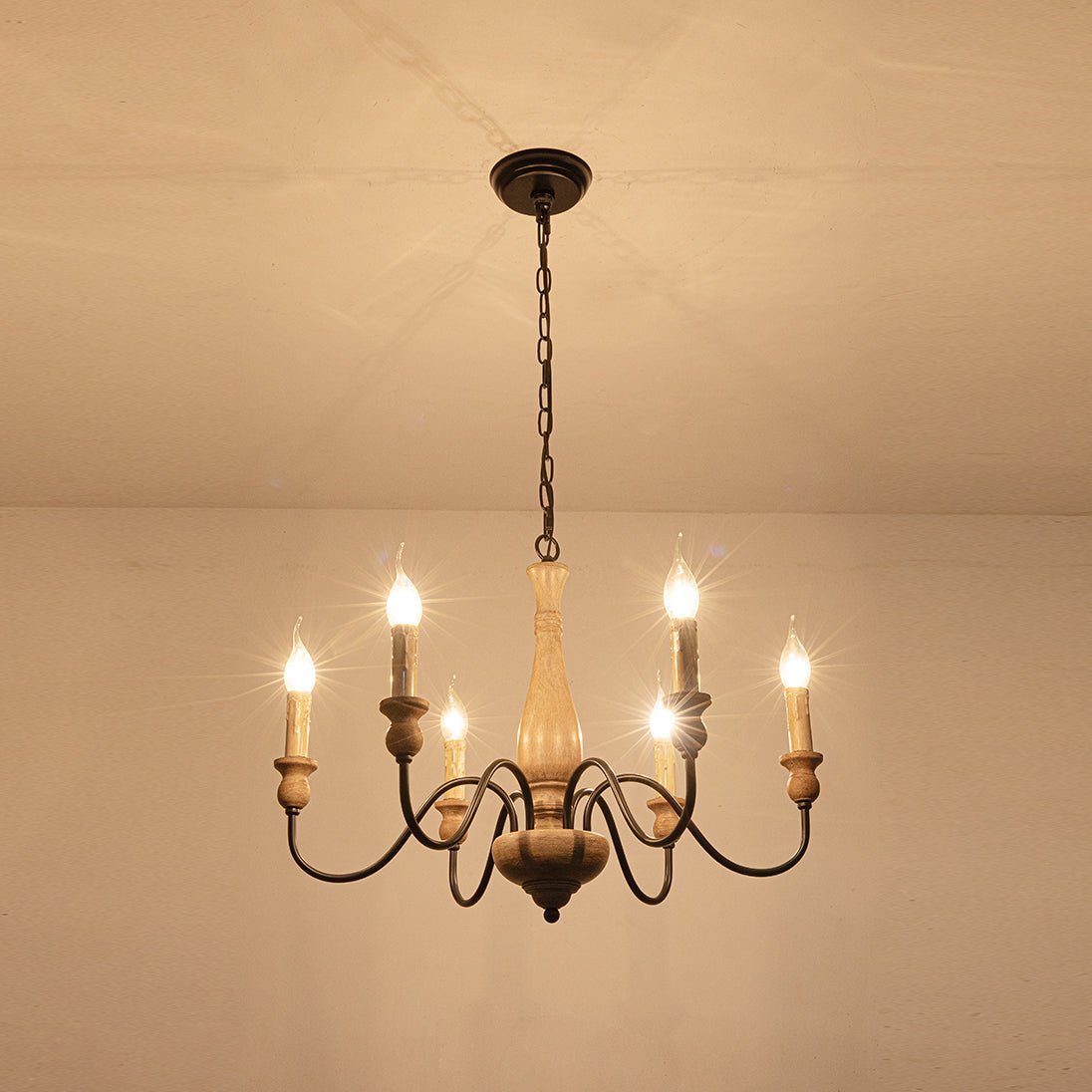 Willowbrook Farmhouse Chandelier - Rustic Design with Adjustable Heigh