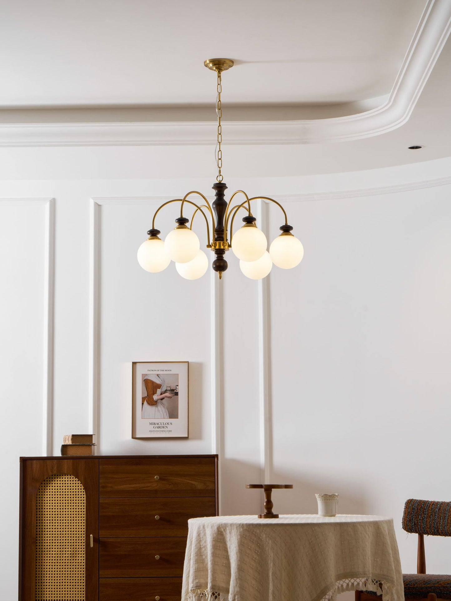 Windsor Classic Chandelier - Elegant Crystal Design with Adjustable He