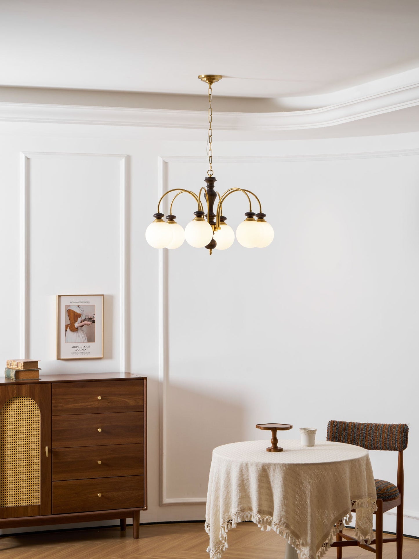 Windsor Classic Chandelier - Elegant Crystal Design with Adjustable He