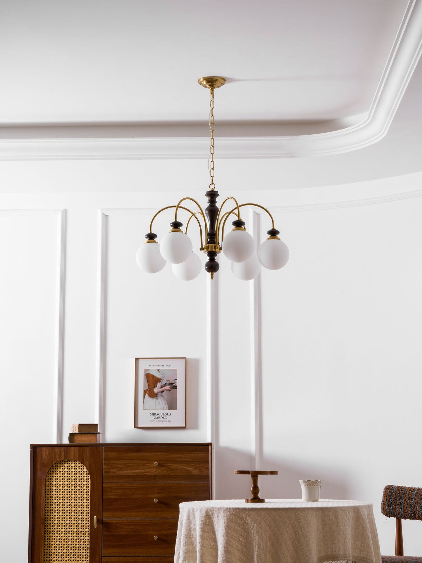 Windsor Classic Chandelier - Elegant Crystal Design with Adjustable He