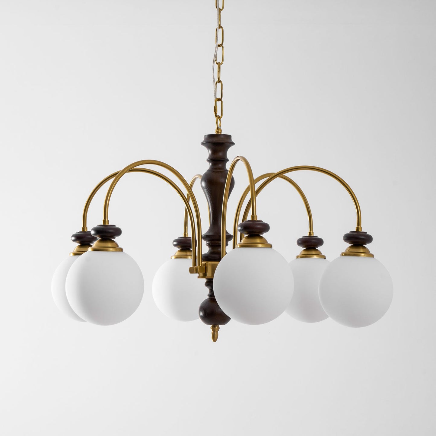 Windsor Classic Chandelier - Elegant Crystal Design with Adjustable He