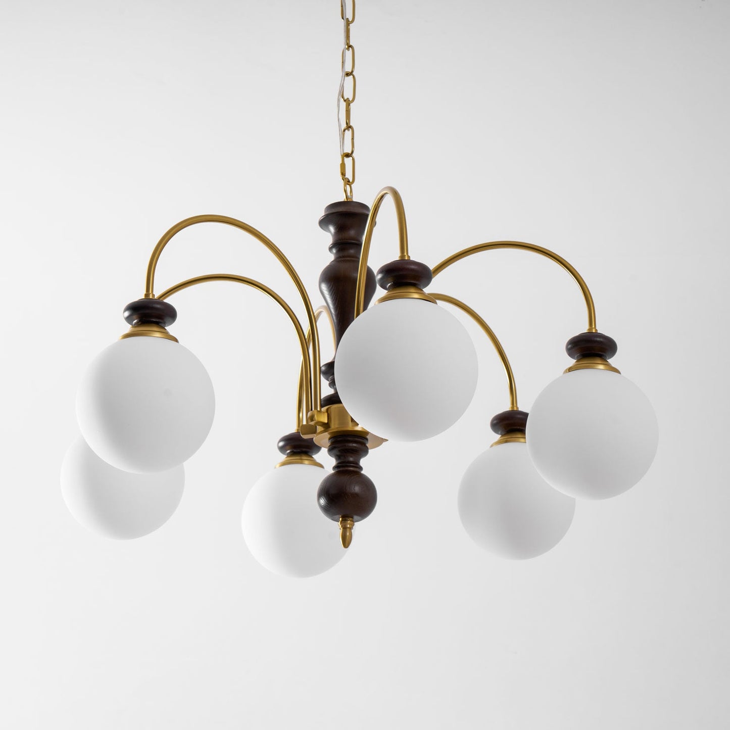 Windsor Classic Chandelier - Elegant Crystal Design with Adjustable He
