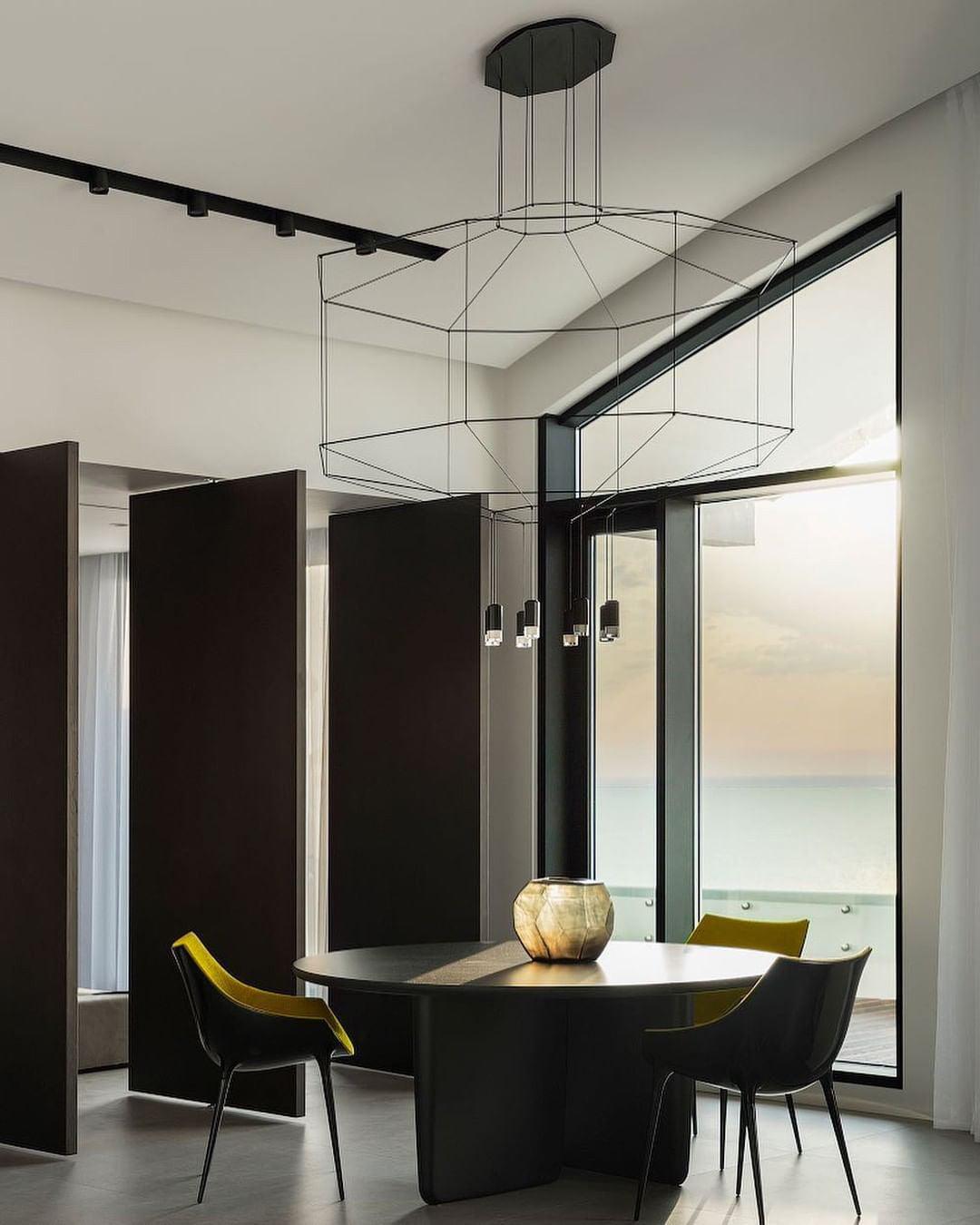 Geometric Lines Pendant Lamp - Adjustable Height, Energy-Efficient LED