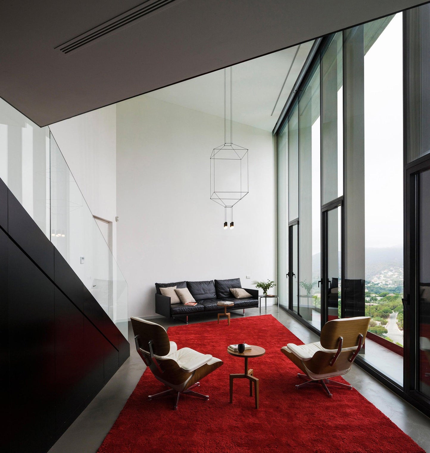 Geometric Lines Pendant Lamp - Adjustable Height, Energy-Efficient LED