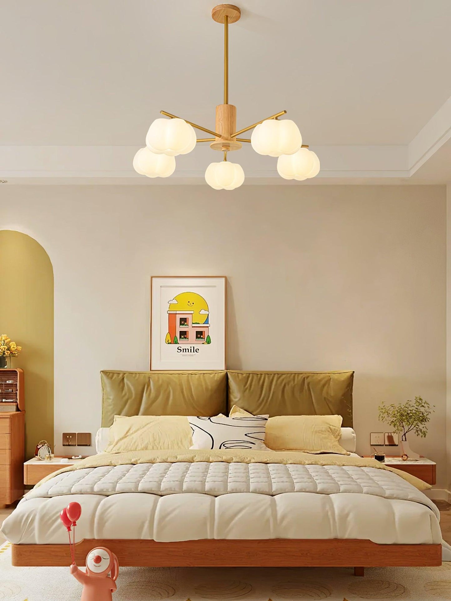 Elegant Wooden Cotton Balls Chandelier - Soft Ambient Lighting & Uniqu