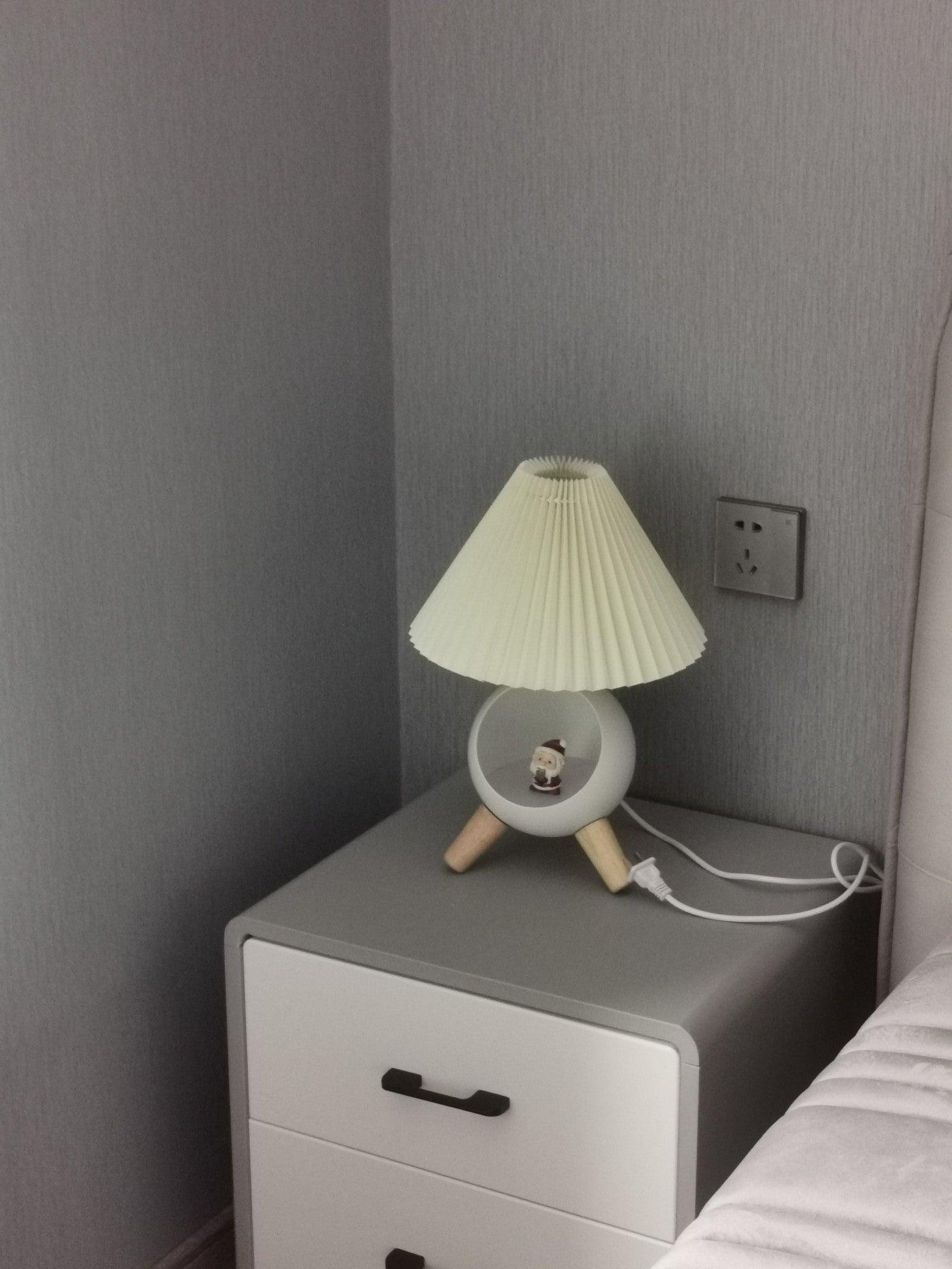 Elegant Wood Small Table Lamp with Adjustable Brightness and USB Port