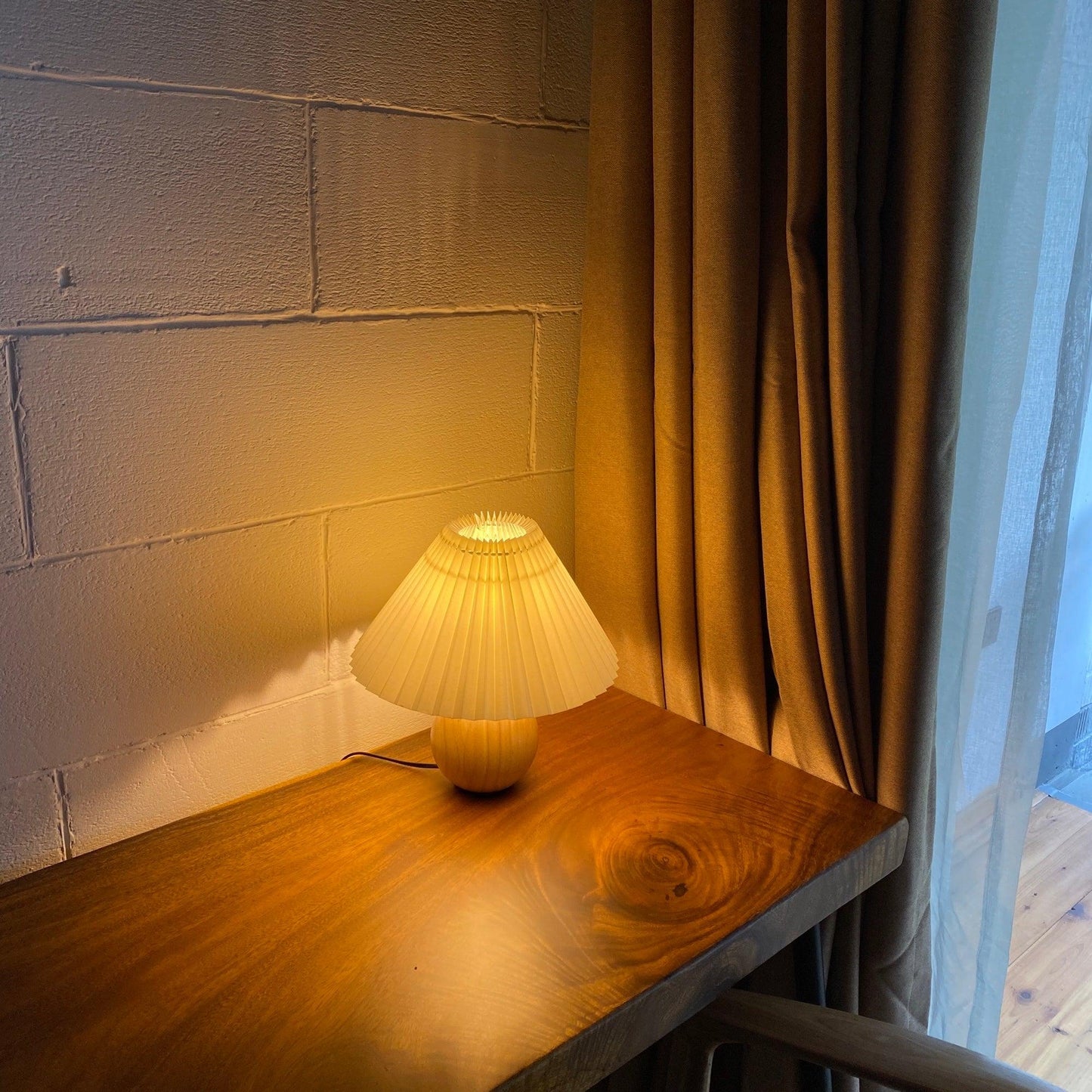Elegant Wooden Pleated Table Lamp with Adjustable Brightness and Moder