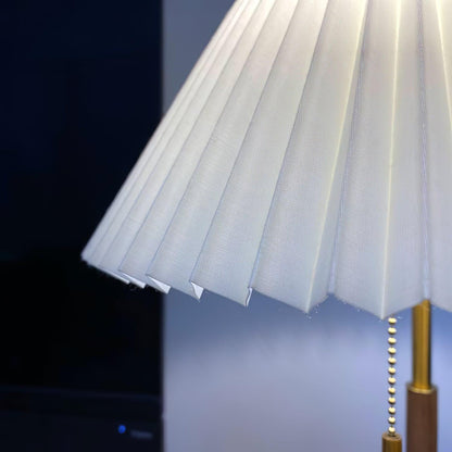 Pleated Retro Wooden Table Lamp - Dimmable LED, Adjustable Shade