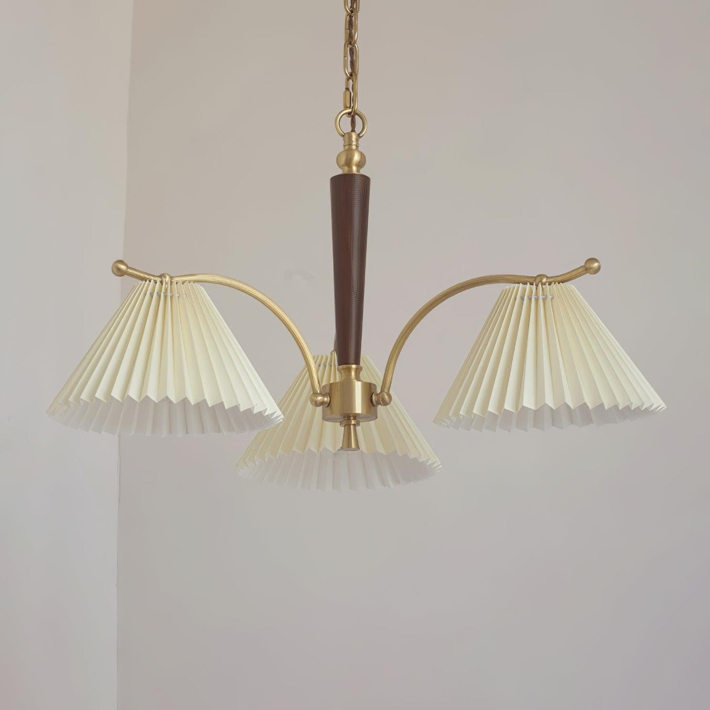 Elegant Wrinkled Chandelier with Adjustable Height and LED Compatibili
