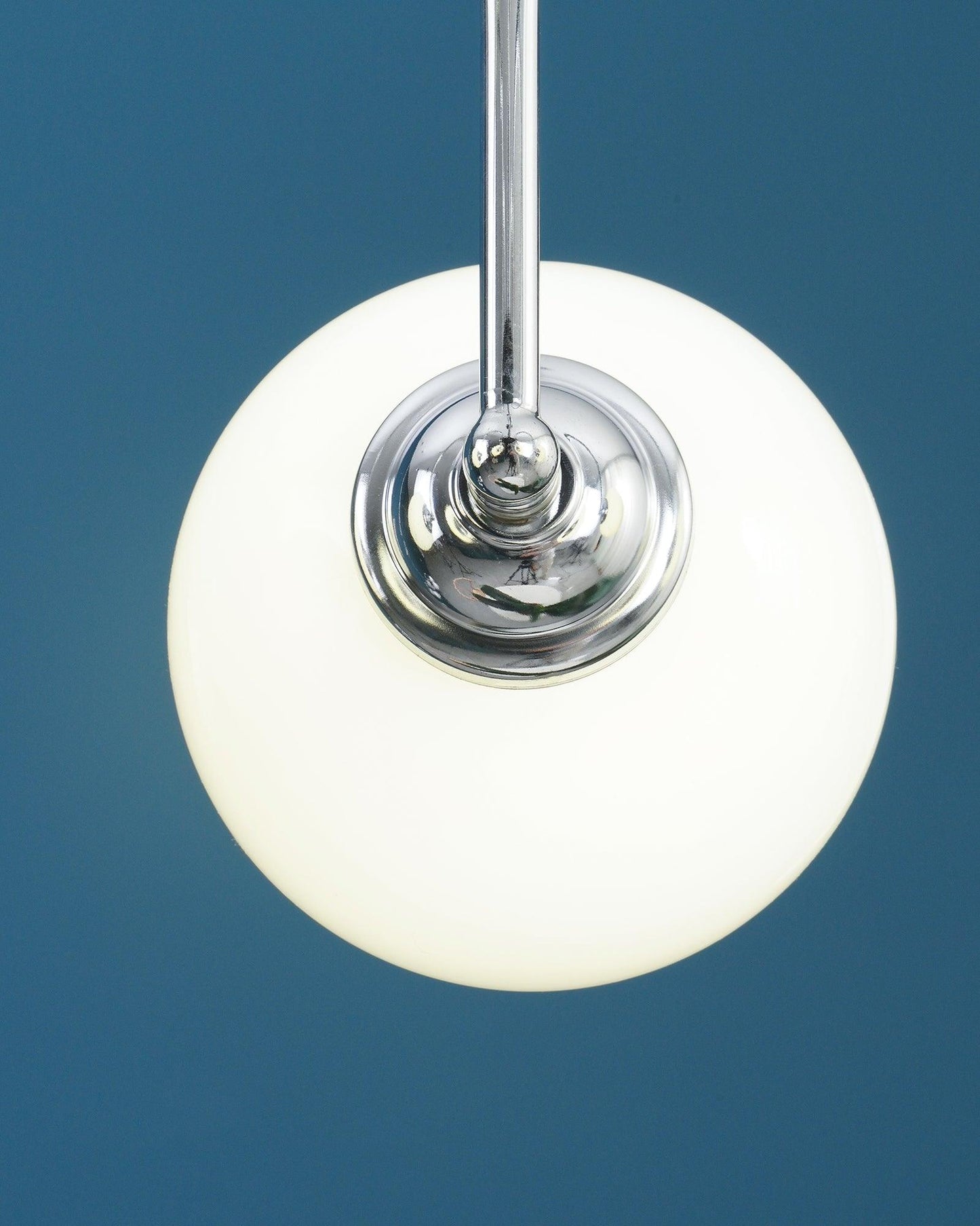 Yisu Modern Chandelier with Adjustable Height and Energy-Efficient LED