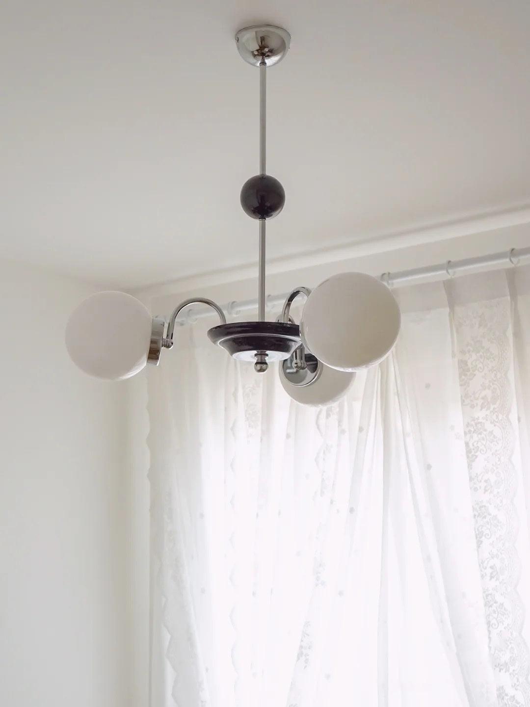 Yisu Modern Chandelier with Adjustable Height and Energy-Efficient LED
